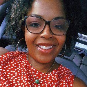 Meet your Posher, Shantel